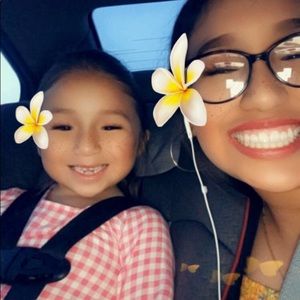 Meet your Posher, Andrea